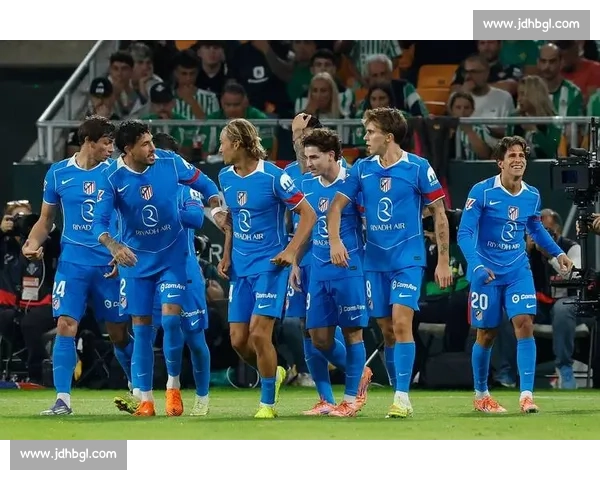 马竞 500 万欧报价罗伯逊！红军铁卫或成西蒙尼左路新援